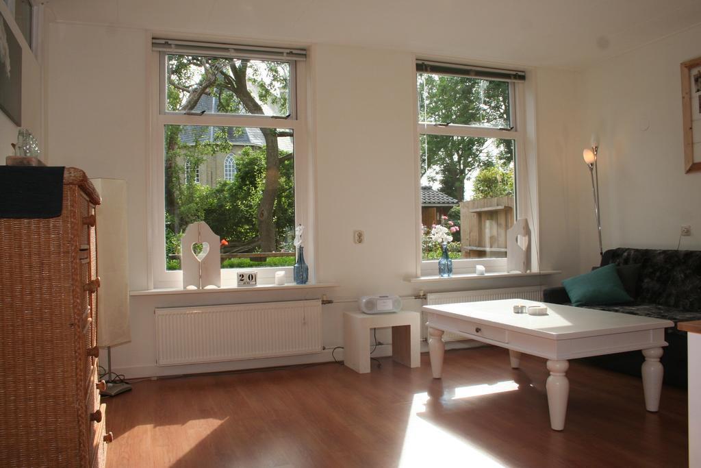 Appartement Torenzicht - Leeuwarden Marssum ภายนอก รูปภาพ
